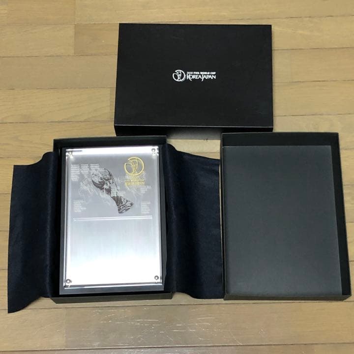 【非売品】2002年 日韓共催 FIFAワールドカップ  盾 フレーム