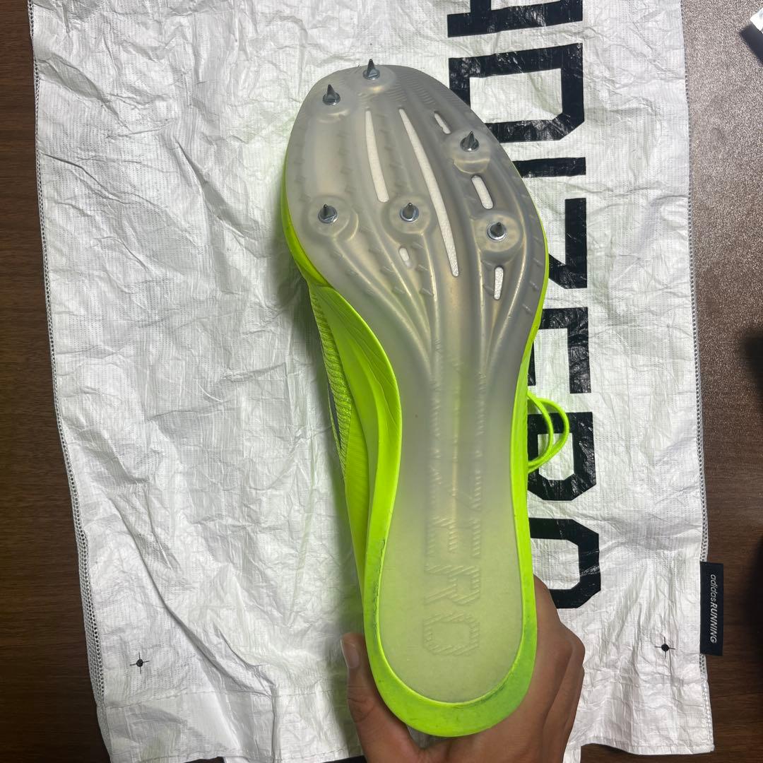 adizero フィネス