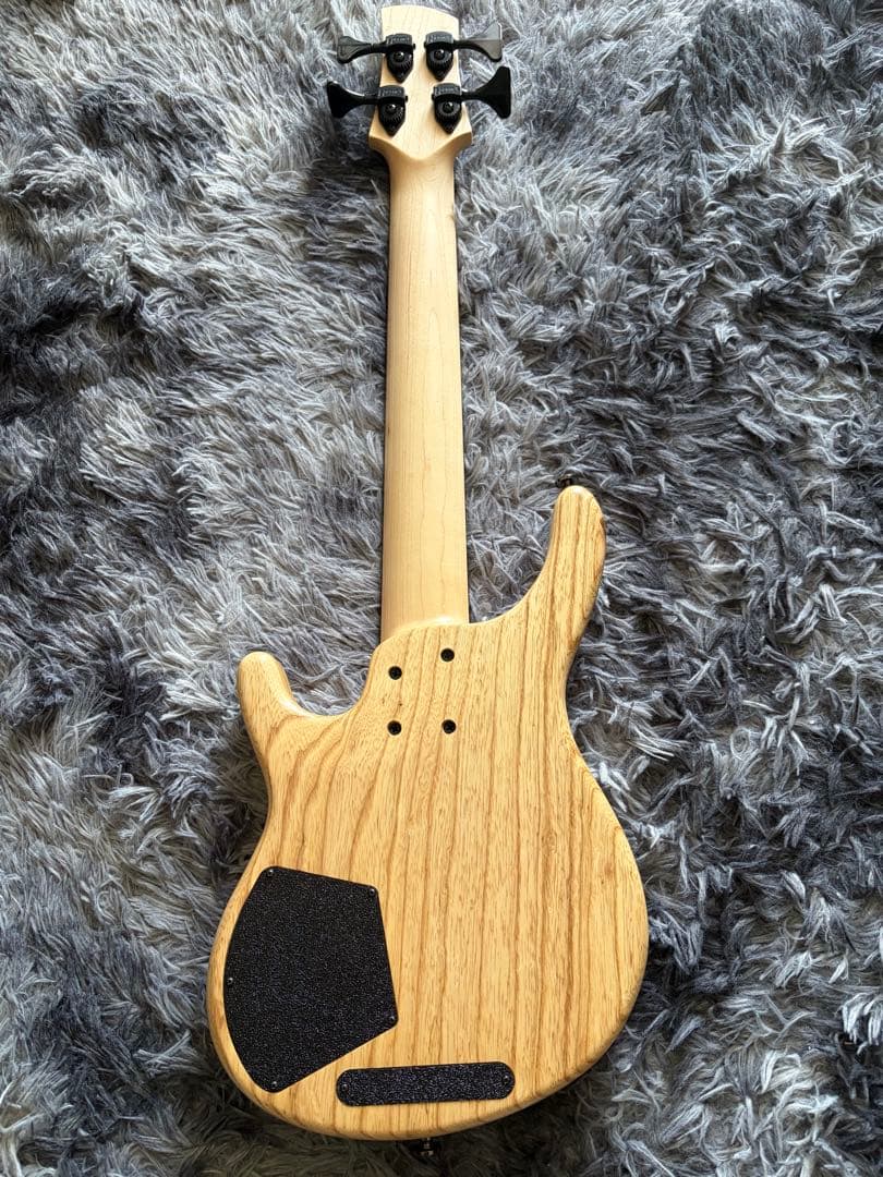 ベース KALA California U-BASS Hawaiian Fretless