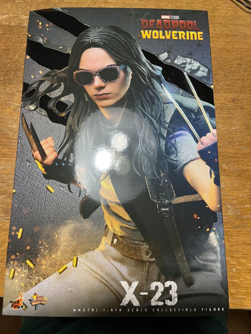 ホットトイズ　X-23 ローラ　フィギュア