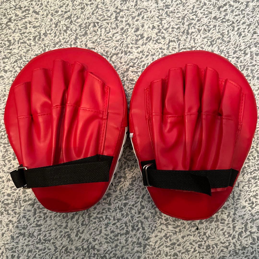 ★THAISMAI ボクシンググローブ XS赤ジュニア用パンチングミットセット★