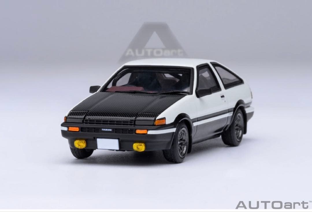 AUTO art頭文字D トレノAE86 ファイナルバージョン　1/64ミニカー