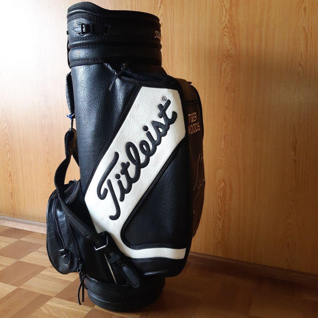 Titleist タイガー・ウッズ サイン入りゴルフバッグ
