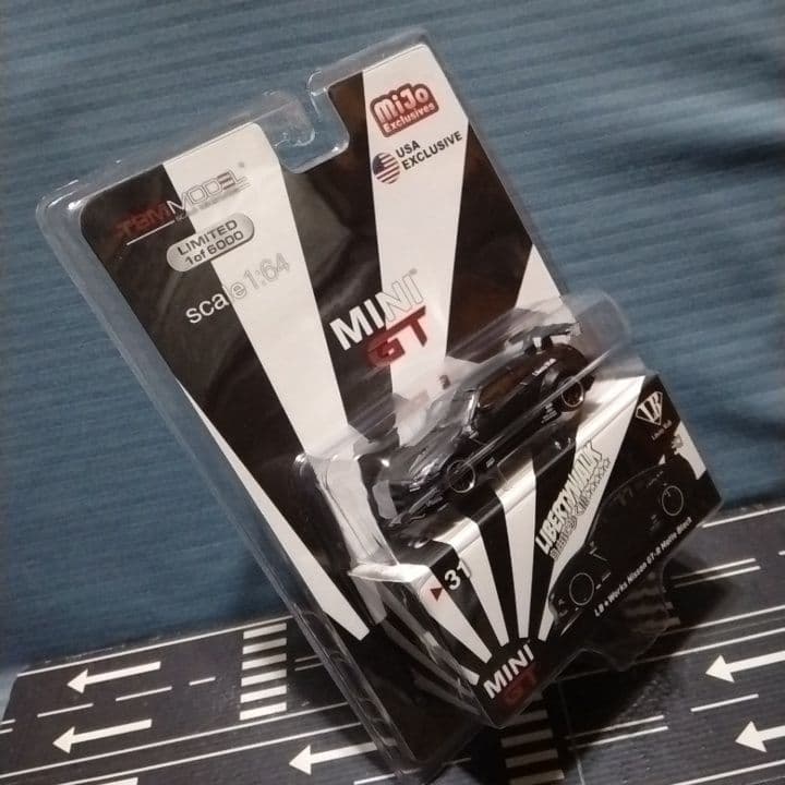 MINI GT LB★Works Nissan GT-R Matte Black