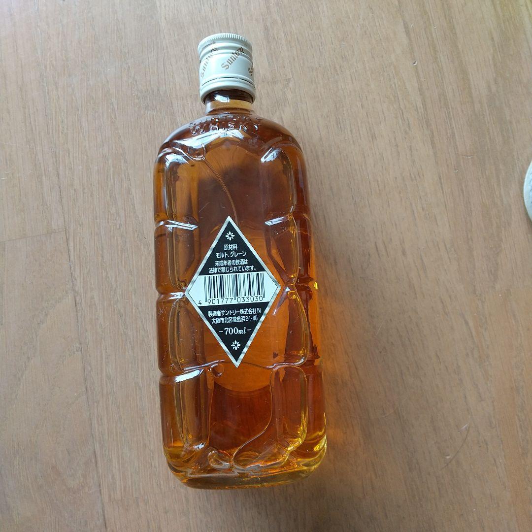 サントリー　ウィスキー　淡麗辛口　700ml　未開封