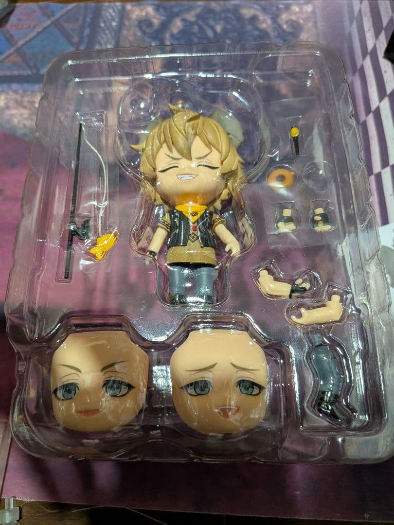 ねんどろいど　ラギー・ブッチ　ツイステッドワンダーランド