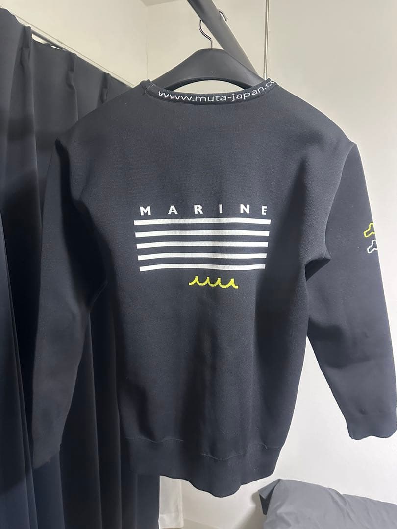 muta ジャガード クルーネックプルオーバー　ブラック