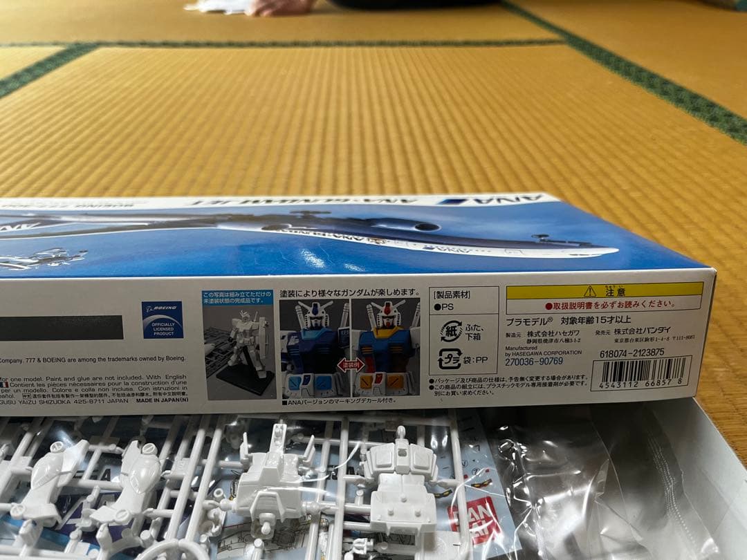 ANA x ガンダムジェット プラモデル