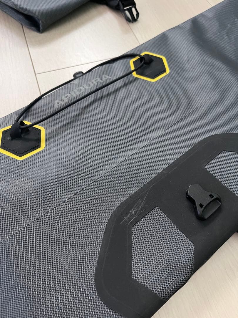 アピデュラ　レア　ハンドルバーバッグ　アクセサリーポケット 中古