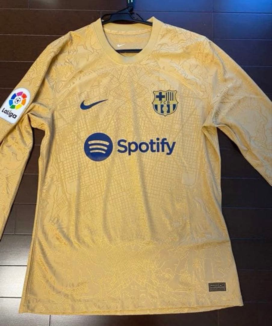 レバンドフスキ　バルセロナ22/23　選手支給　ユニフォーム