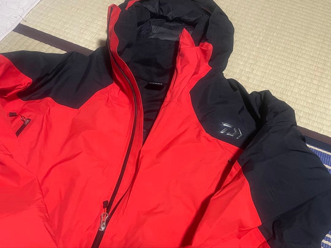 未使用　ダイワ　DW-1122 ゴアテックスプロダクト ウィンタースーツ L