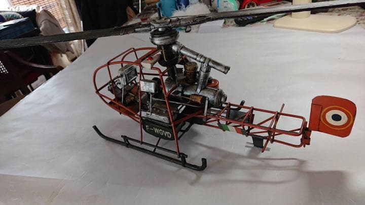 ブリキのヘリコプター