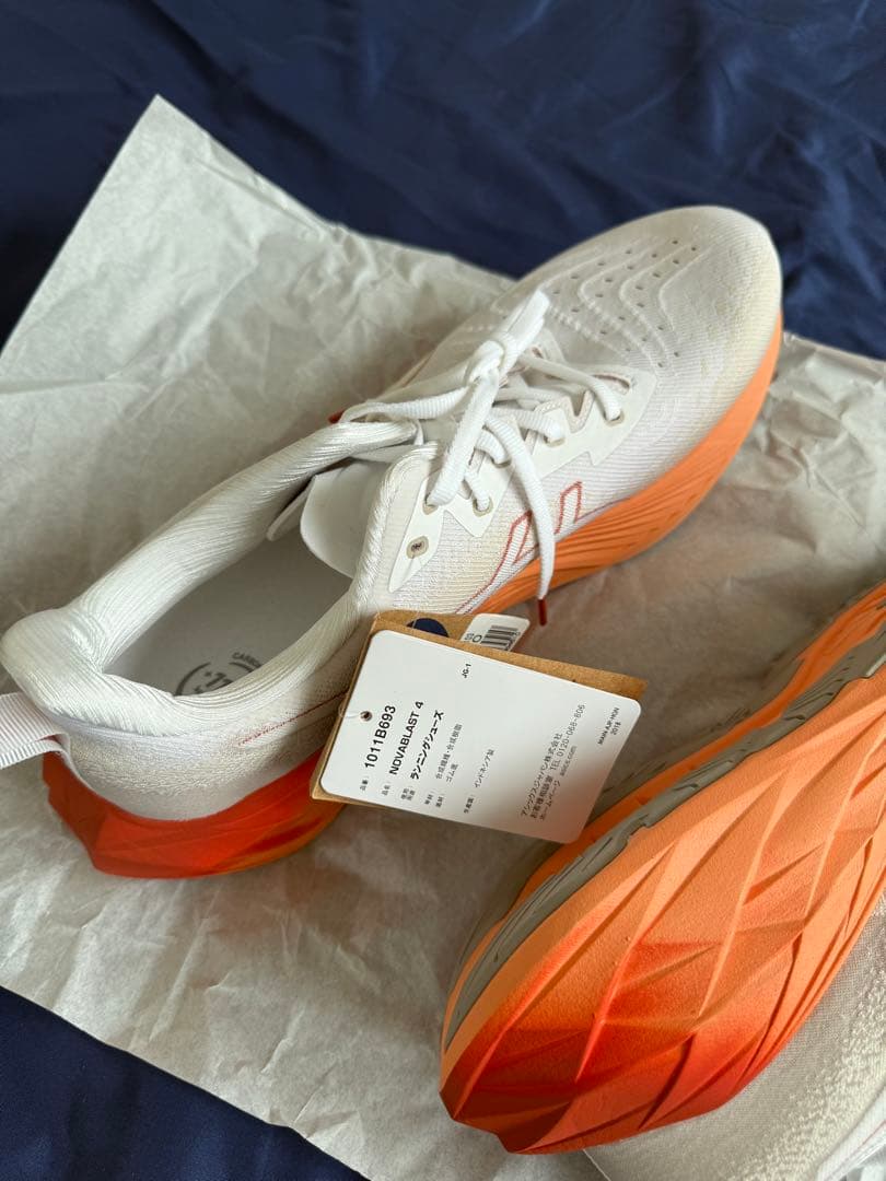 アシックス ノヴァブラスト4 29cm新品未使用品