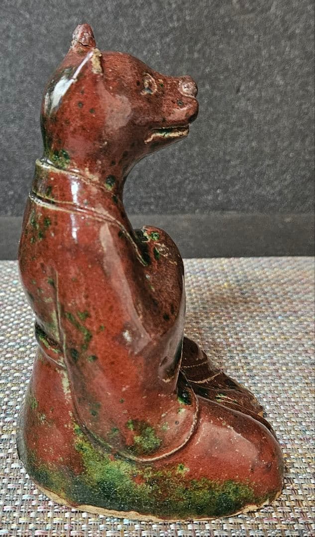 中国・日本古陶磁器　時代古作品　古陶磁器　陶器製　辰砂釉　狐像　神狐　お稲荷様