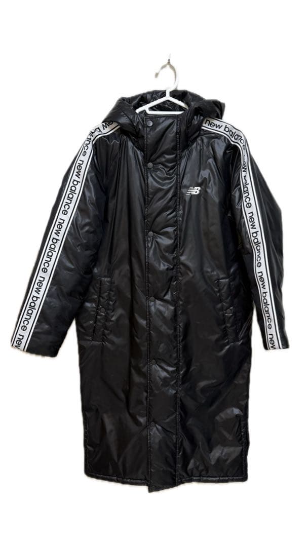 new balance ベンチコート　ブラック