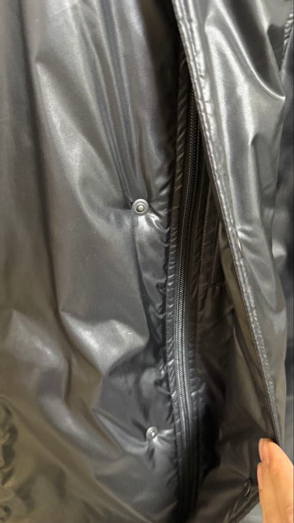 new balance ベンチコート　ブラック