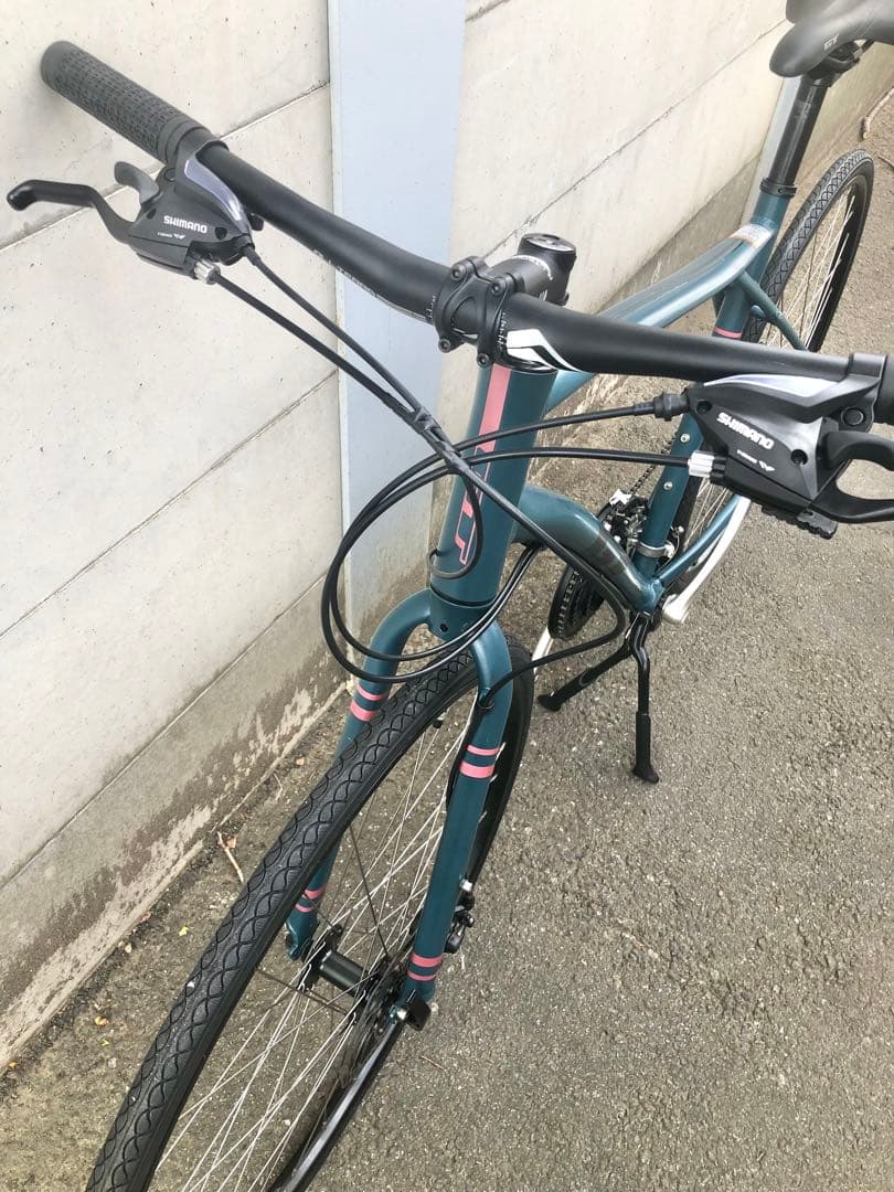 【部品総新品・色薄有】GT トラフィック　3.0 21速　クロスバイク　520