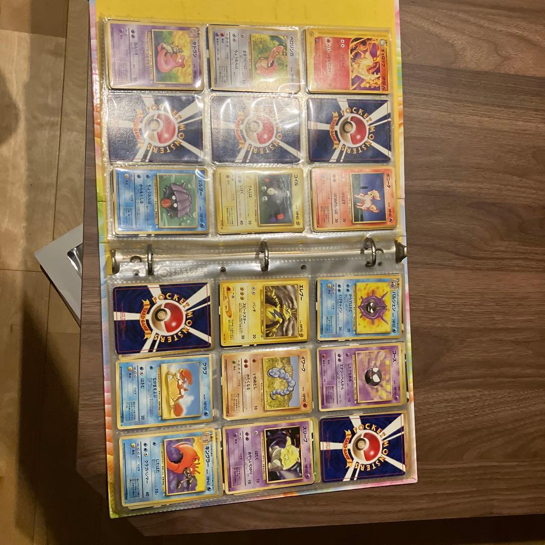 限定値下げ　まとめ売り　ポケモンカード　クリアファイル+カードセット　引退品