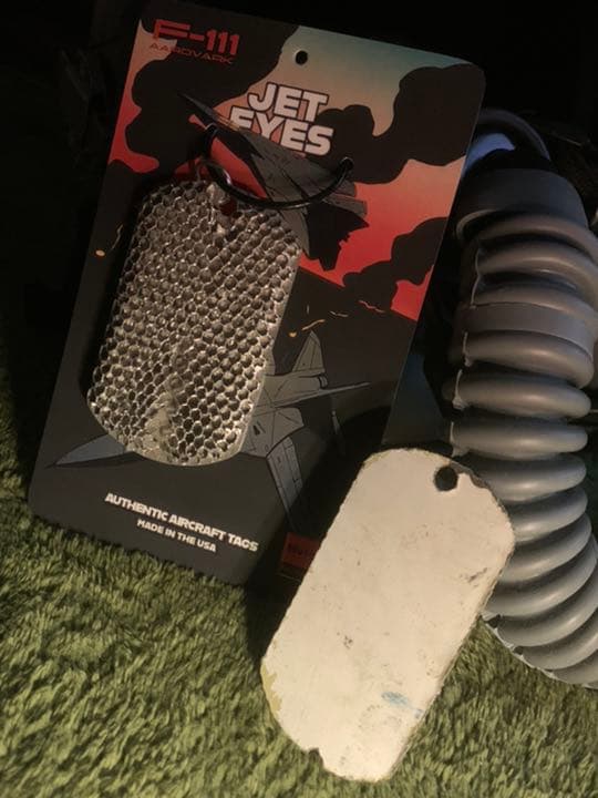 米軍 戦闘機 爆撃機 F-111 アードバーク タグ キーホルダー 2枚セット