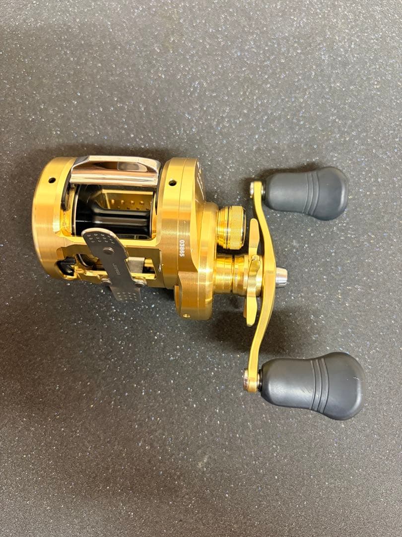 専用　SHIMANO CALCUTTA CONQUEST 400