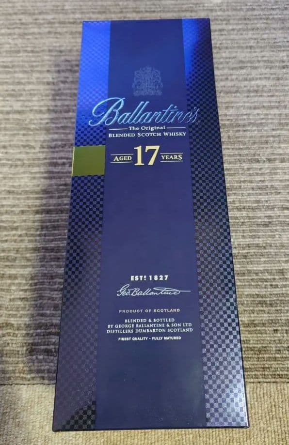 Ballantine's17年 YB17GA スコッチウイスキー ギフトボックス