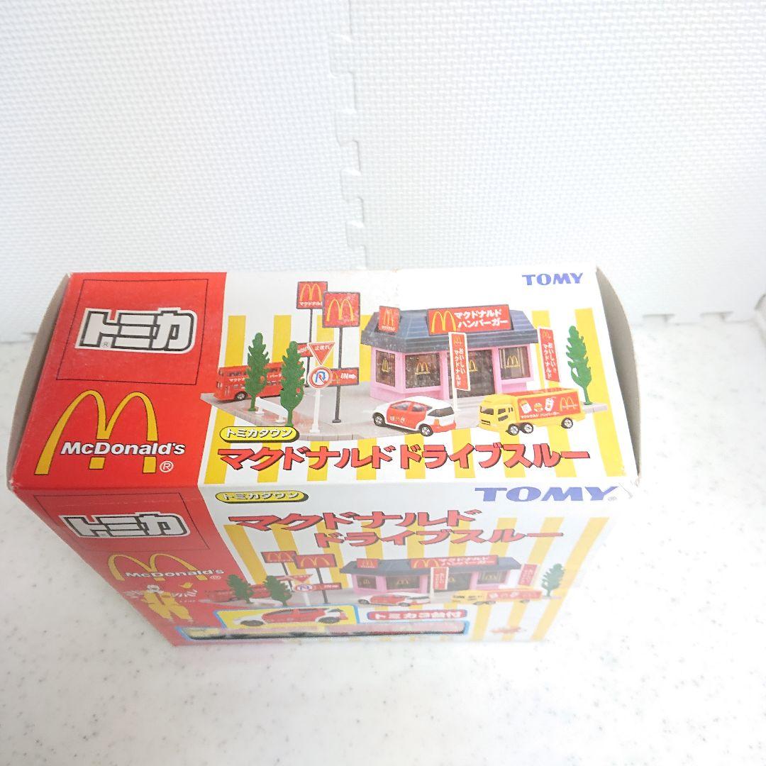 新品未使用希少　　トミカタウン　 マクドナルド ドライブスルー