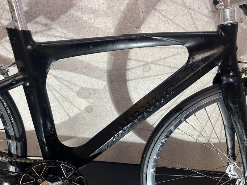 AVENUE シングル 700c クロスバイク