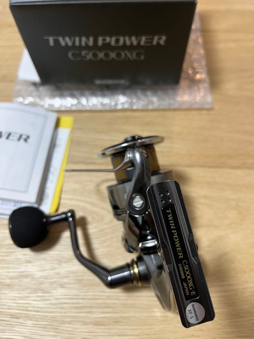 未使用 SHIMANO 24 TWINPOWER ツインパワー C5000XG