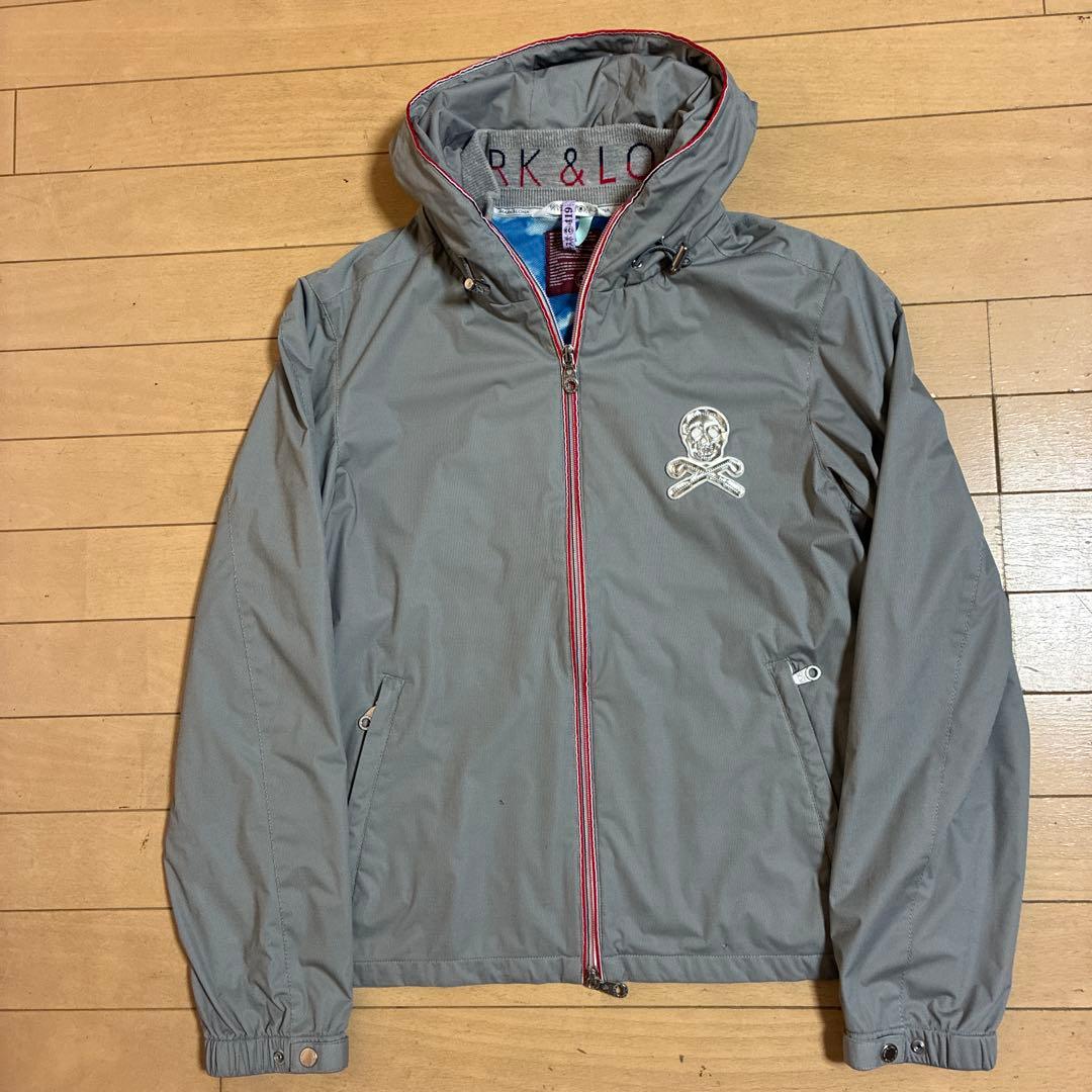 マークアンドロナ　ブルゾンパーカー