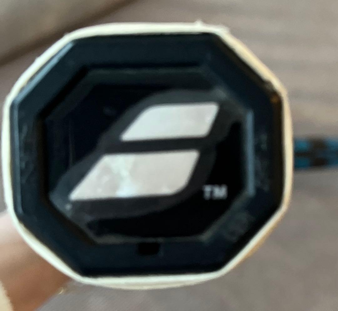 バボラ　テニスラケット　ピュアドライブチーム　2021 グリップ2