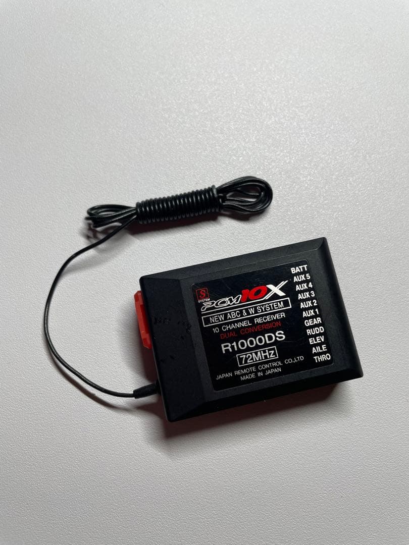 10チャンネルPCM10HS送信機本体•受信機