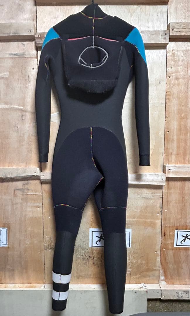 セミドライウェットスーツ　ダブルフラップ　女性用　レディース