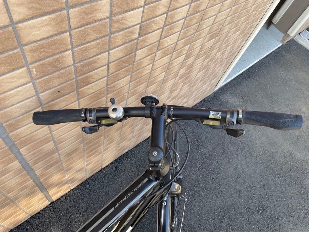 直接引取希望　埼玉ふじみ野GIANT クロスバイクＭ➕専用フロアポンプ