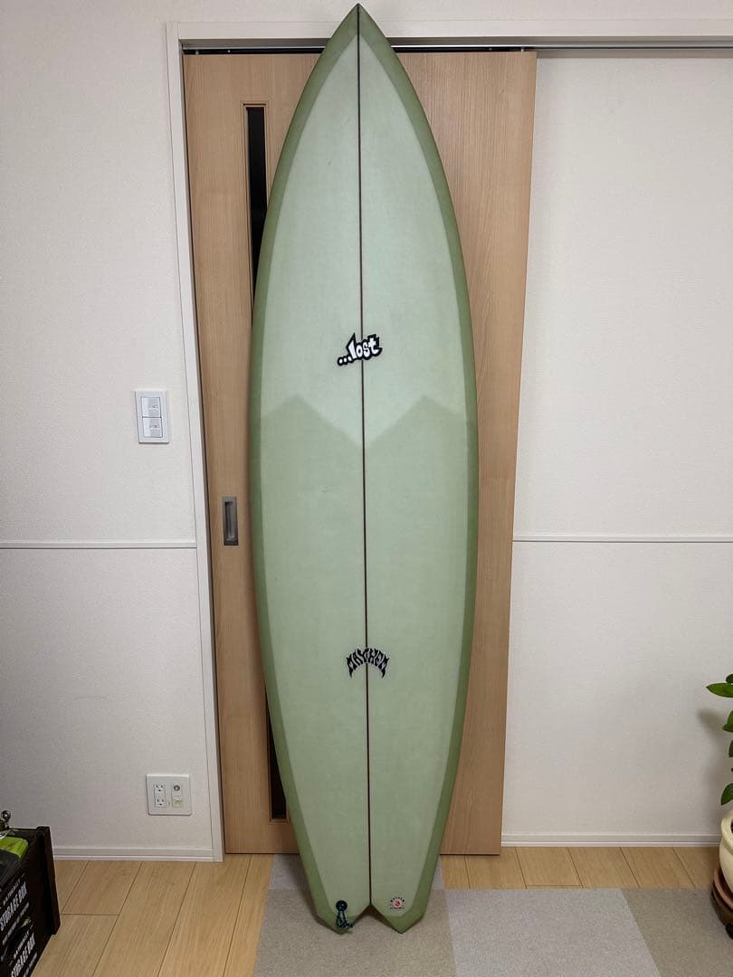 lostメイヘム・サーフボードミッドレングス・グライドラ