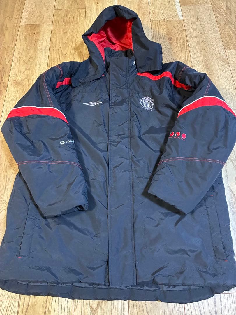 美品　90s UMBRO マンチェスターユナイテッド　中綿　ナイロンジャケット