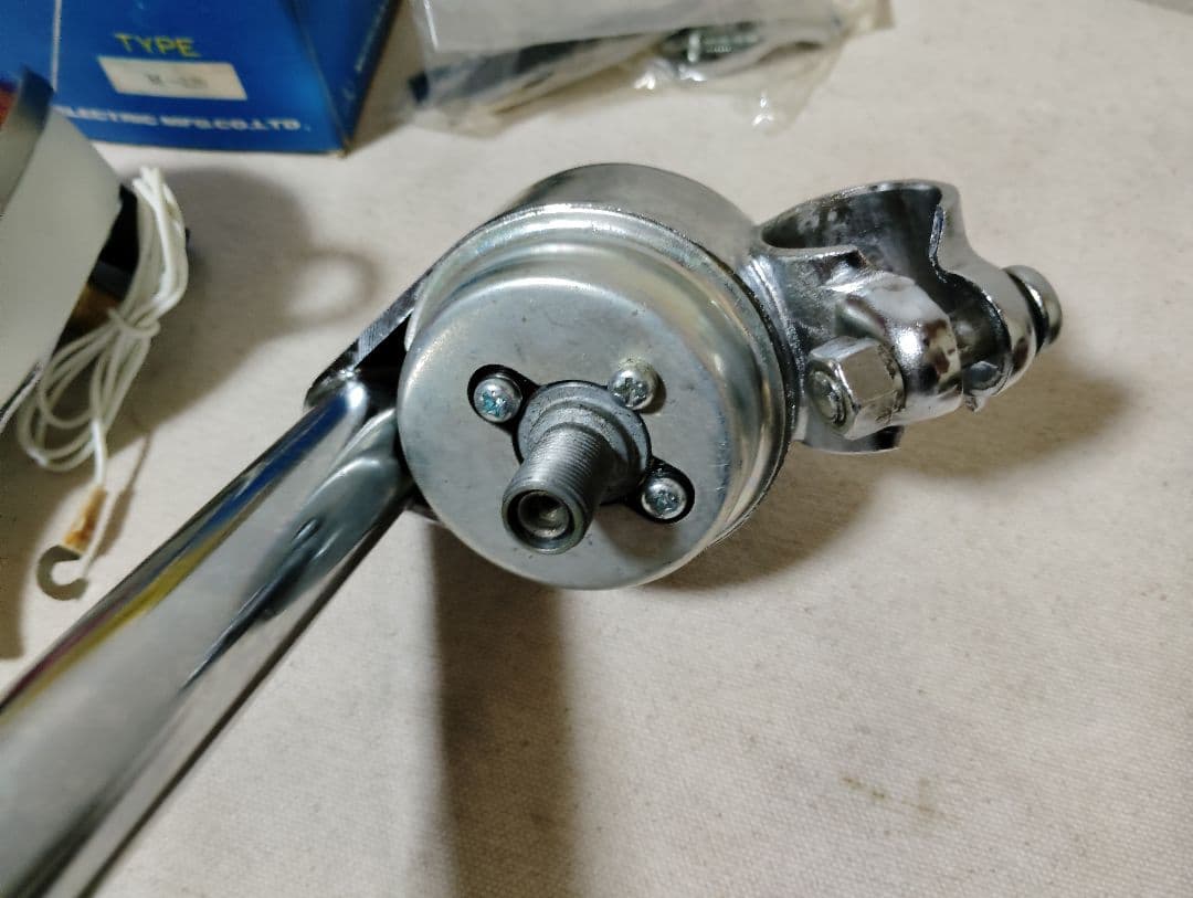 稀少新品 ツノダ ハンドル埋め込み式メーター セット フラッシャー自転車