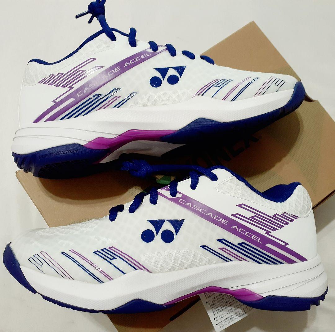 YONEX パワークッションカスケードアクセルミッド バドミントンシューズ