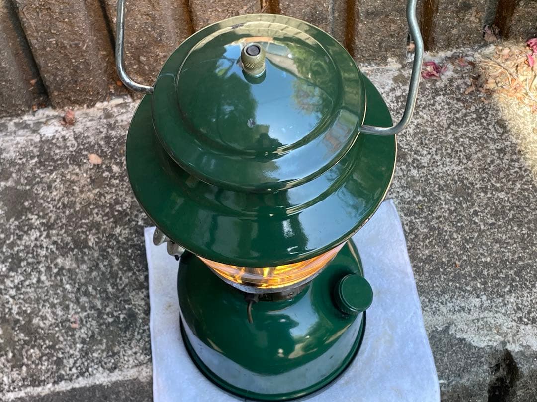 メンテ済》コールマン【'81年07月製200A700 ランタン（グリーン）】