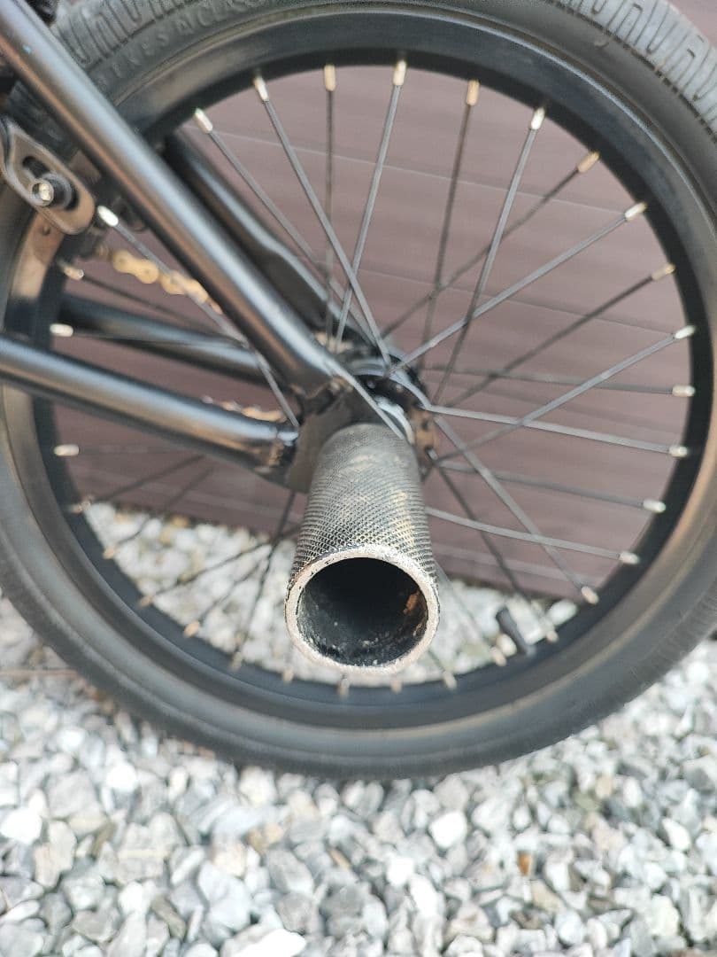 aresbikes キッズ 16インチ　STN BMX 黒