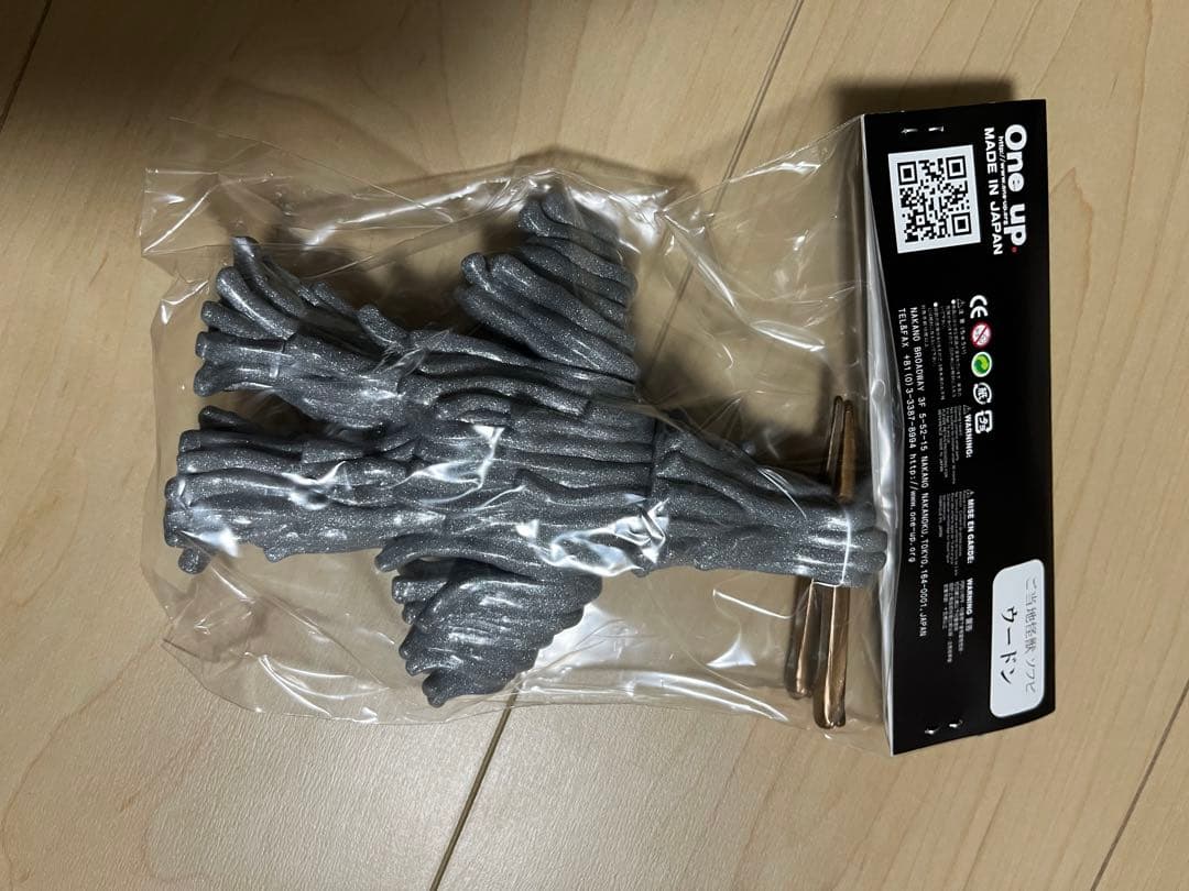ご当地怪獣「ウードン」メタリック　ソフビ　未使用品　讃岐うどん怪獣