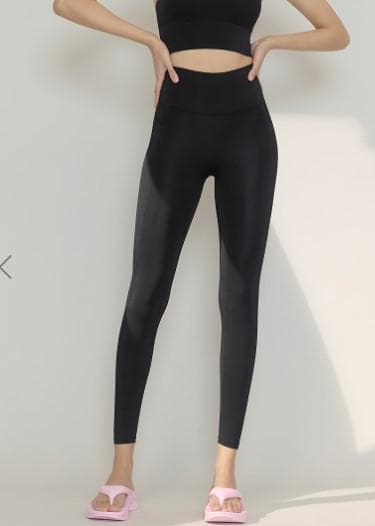 ゼクシィミックス　ブラック　Ｍサイズ　 新品　上下セット