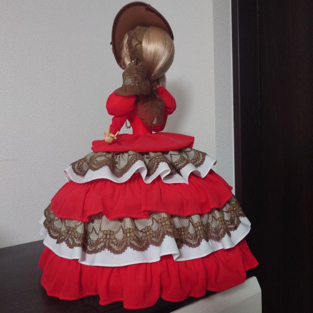 フランス人形　赤いドレス　大きめ　レトロ　アンティーク　レア　美人
