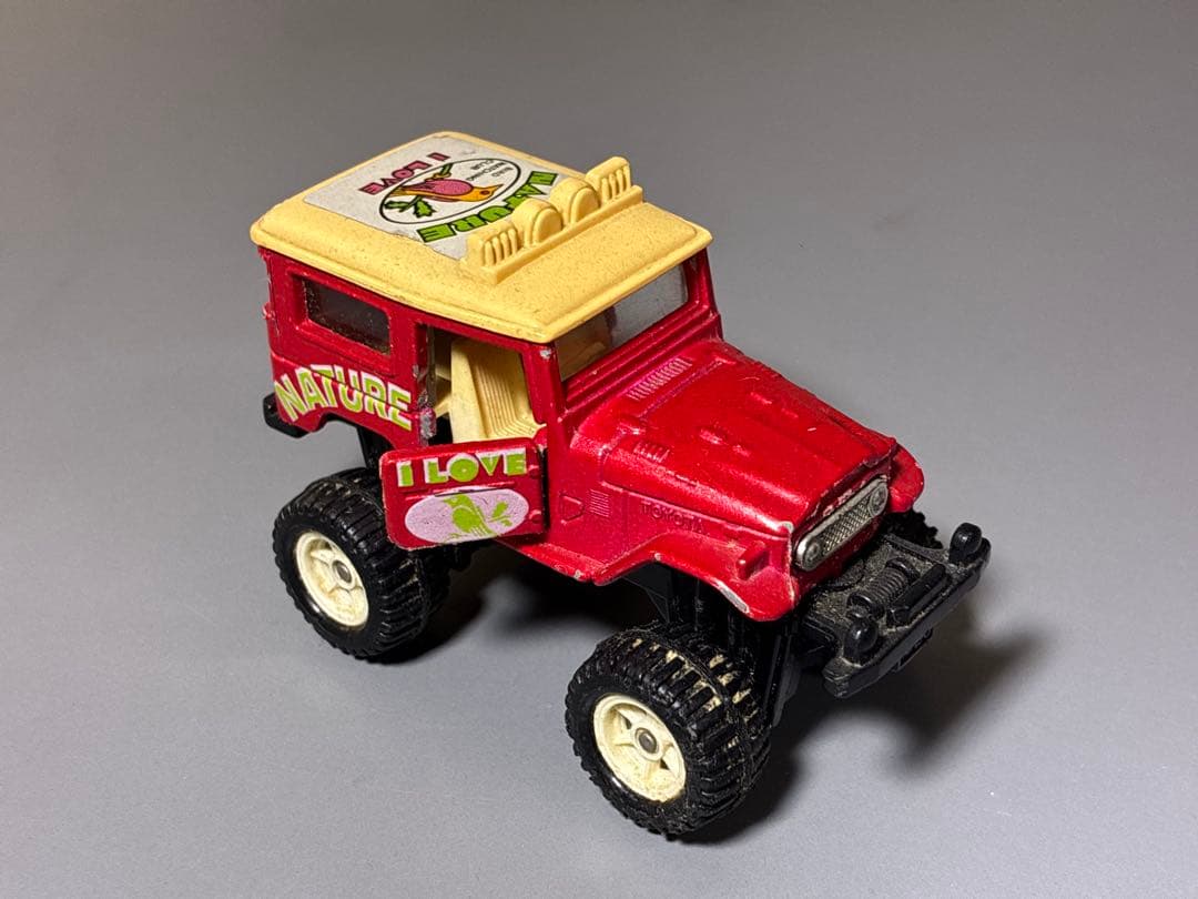 トミカ 日本製 トヨタ ランドクルーザー ビックタイヤ