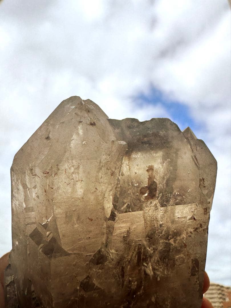 ブラジル・ミナスジェライス州セ ラ・デ・カブラル産レムリアン水晶