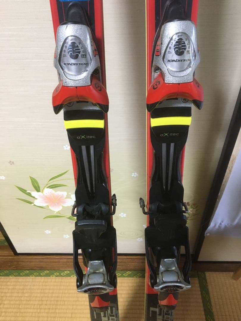 ロシニョールのスキー板184㎝。スキー、スノボ、ROSSIGNOL。