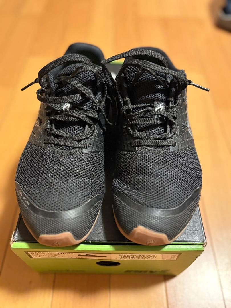 inov8 イノヴェイト トレーニングシューズ ブラックガム