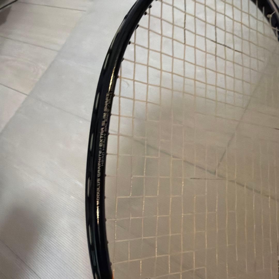 バドミントンラケット ストリング入り