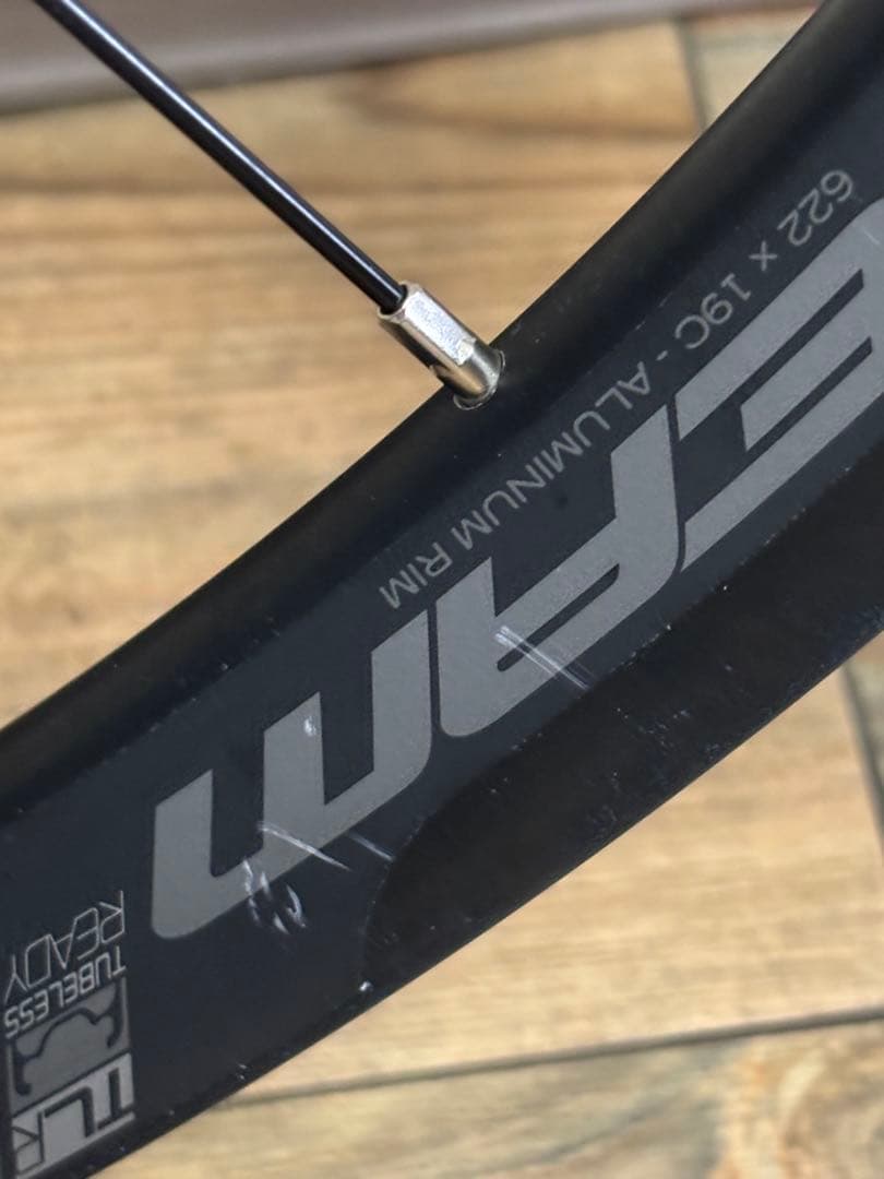 Vision TEAM 30 ディスクブレーキ用完組ホイールセット