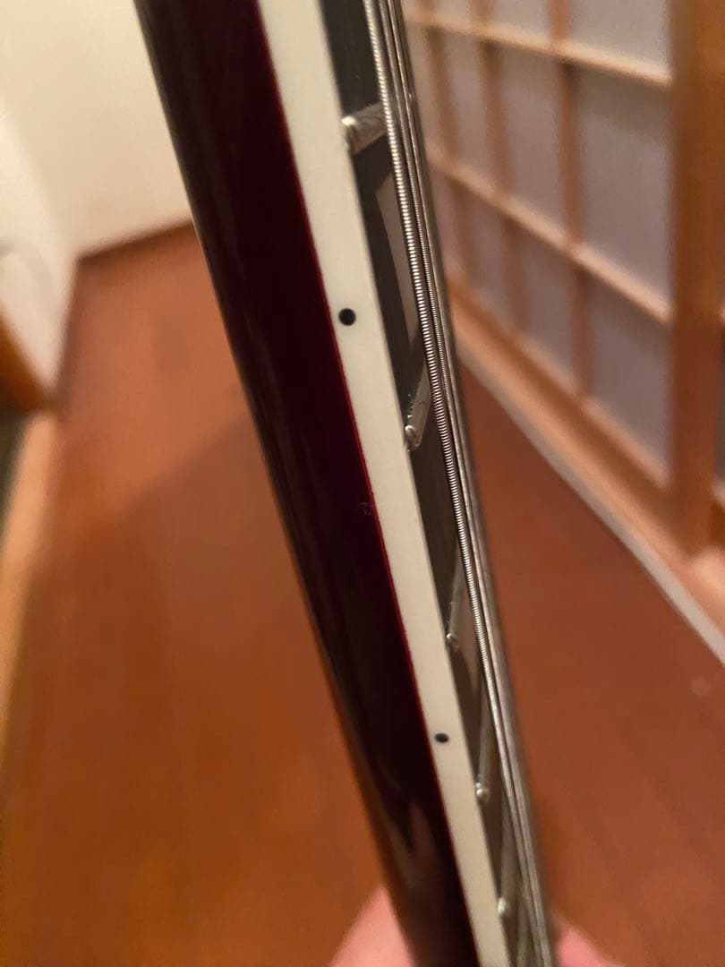 ギブソンコピー　チブソンレスポールスラッシュモデル、ペグアリア交換済み