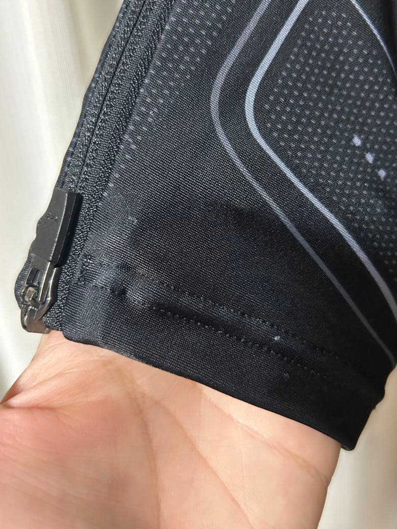 シックスパッド　パワースーツ上　レディースMサイズ